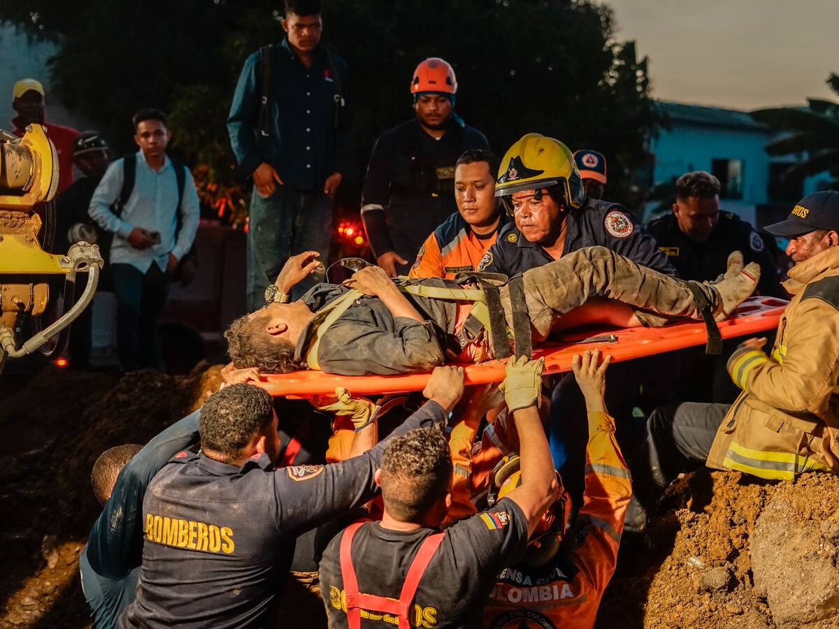 Rescatados con vida dos obreros que habían quedado sepultados en una excavación