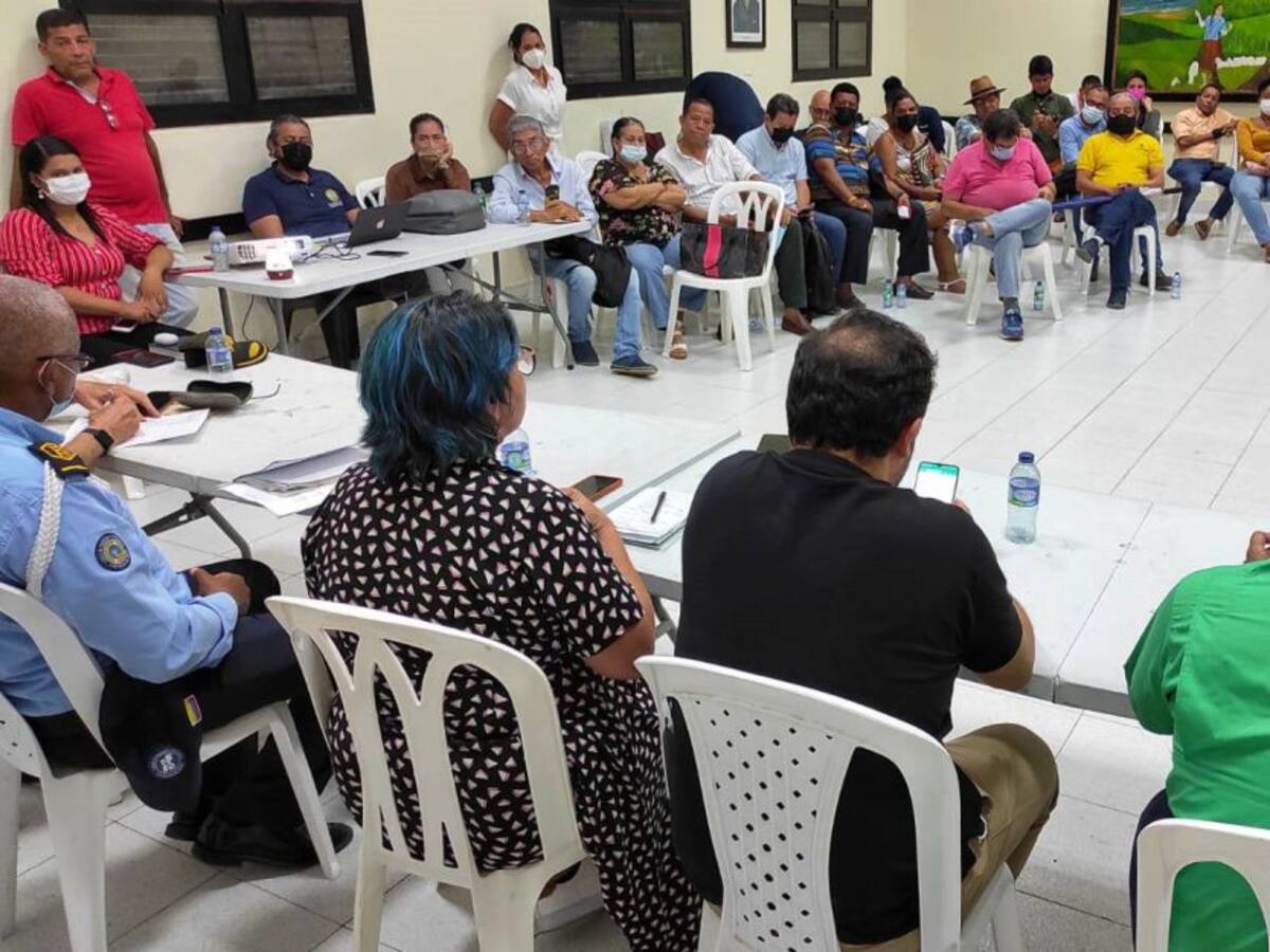 Primera mesa del Centro Histórico con nueva secretaria de Interior