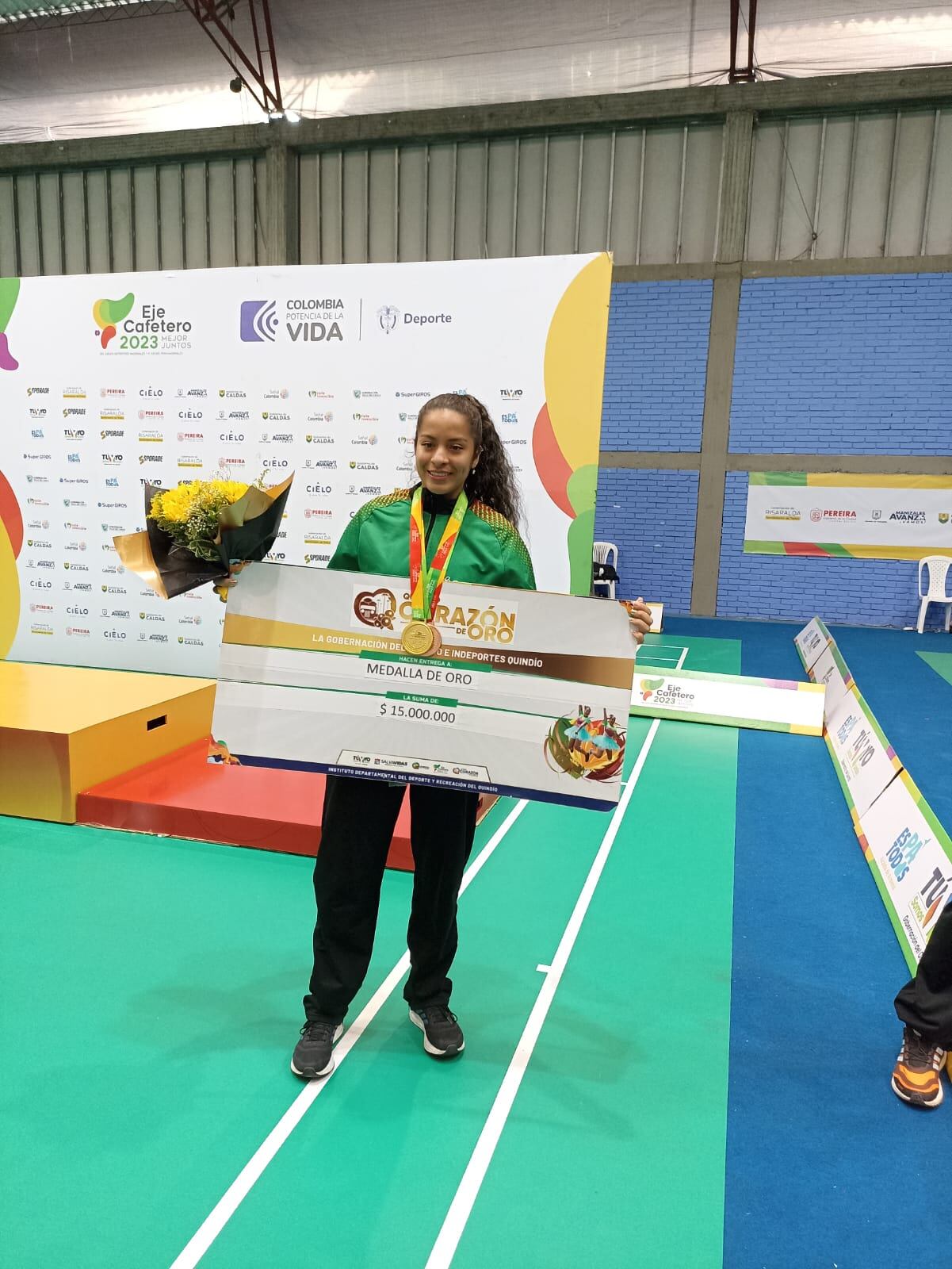 Los medallistas de oro recibirán 15 millones de pesos como incentivo, Yulieth Pérez en Bádminton Foto: Adrián Trejos