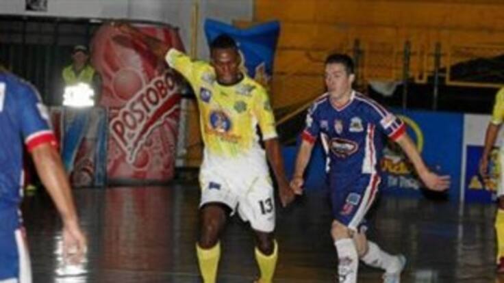 Ya está en juego la apasionante Copa Profesional de Microfútbol