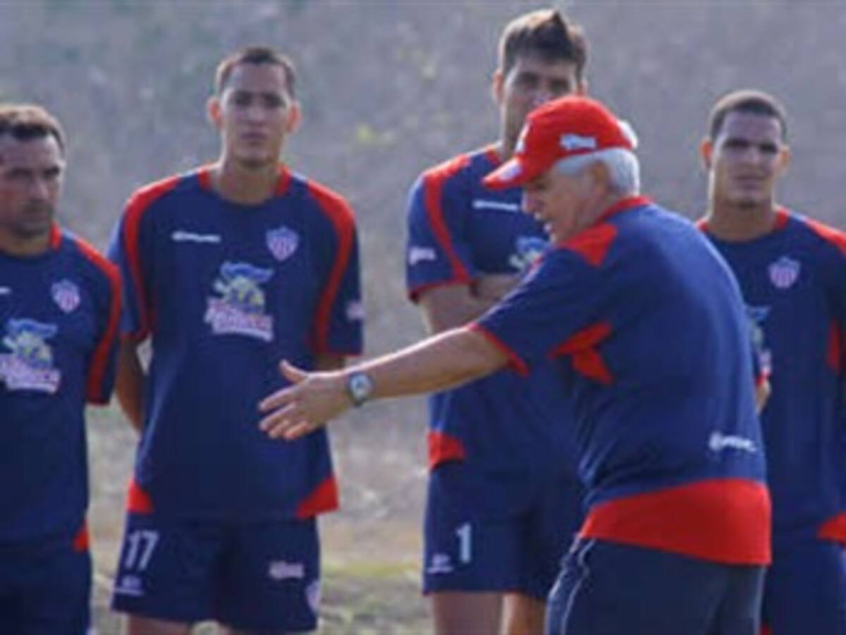 Junior concentró 21 jugadores para la final del domingo del fubtol colombiano