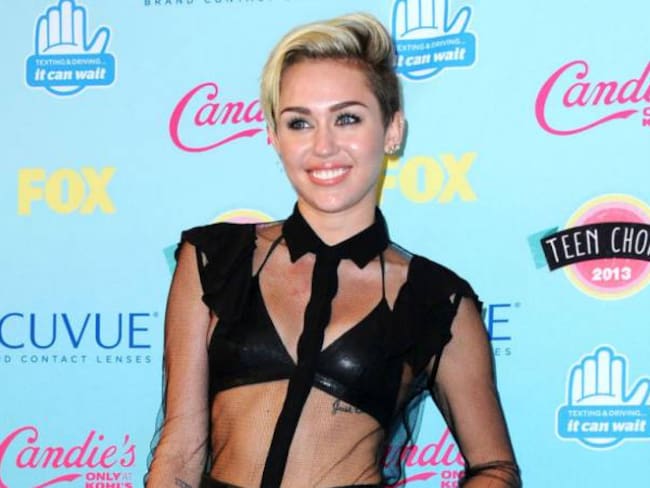 Miley Cyrus ayudó a una fan en su cambio de sexo