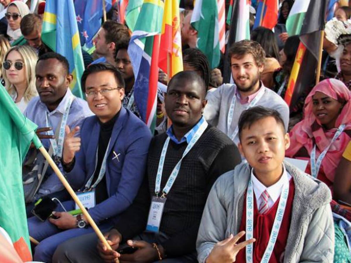 Responsabilidad empresarial y emprendimiento, temas del tercer día de One Young World