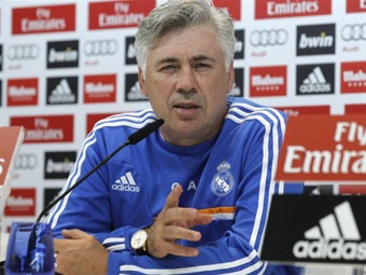 Ancelotti: "Todos piensan que Barcelona es favorito en el Clásico"