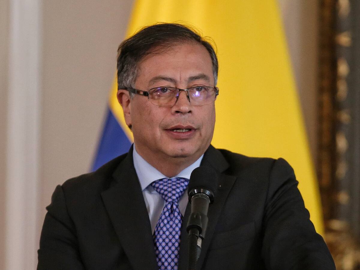 Petro habla de enemigos internos en su Gobierno por frase de minHacienda Ocampo