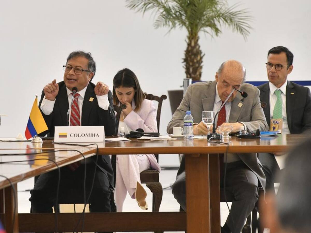 Gustavo Petro señala nuevas diferencias con Fiscalía y Procuraduría