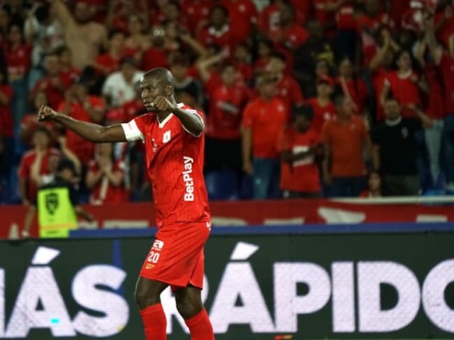 Adrián Ramos: “Estamos felices por este resultado, fue un partido duro” Foto: Colprensa