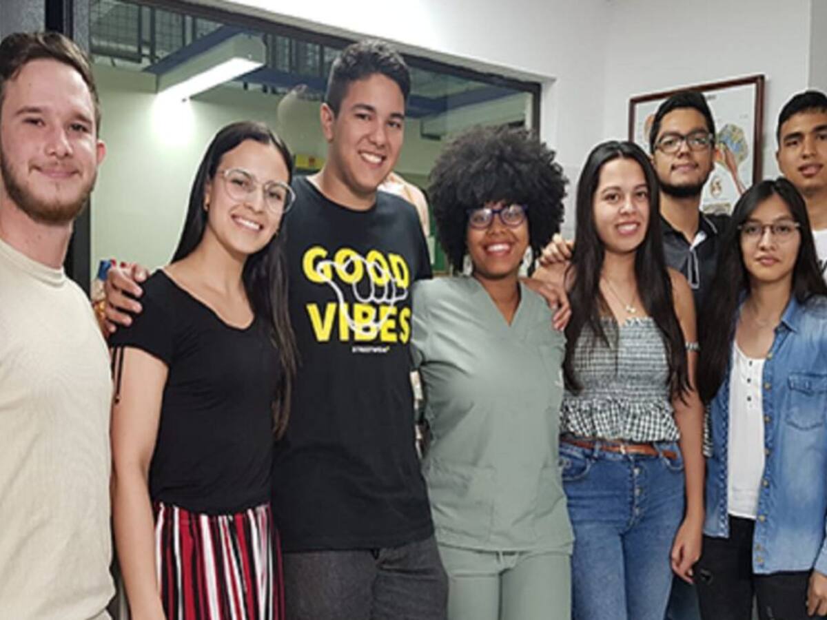 Estudiantes crean plataforma que identifica afecciones de salud