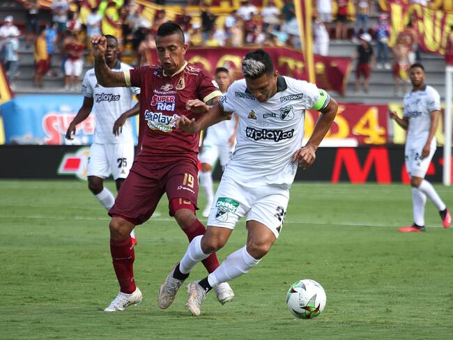 Teófilo Gutiérrez, delantero barranquillero en su paso por el Deportivo Cali. Photo: VizzorImage / Felipe Caicedo / Staff