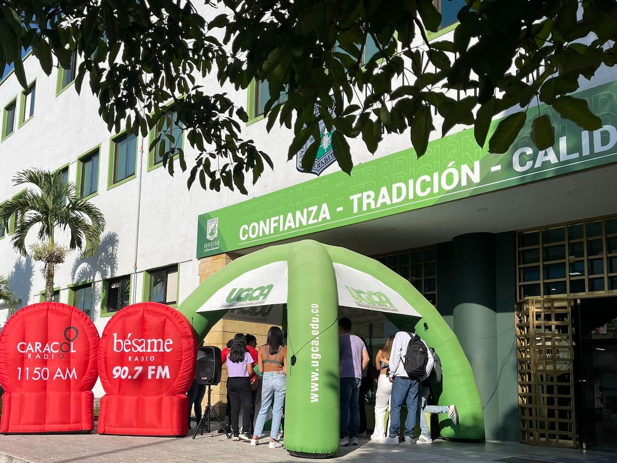 Día mundial de la radio desde la universidad Gran Colombia de Armenia