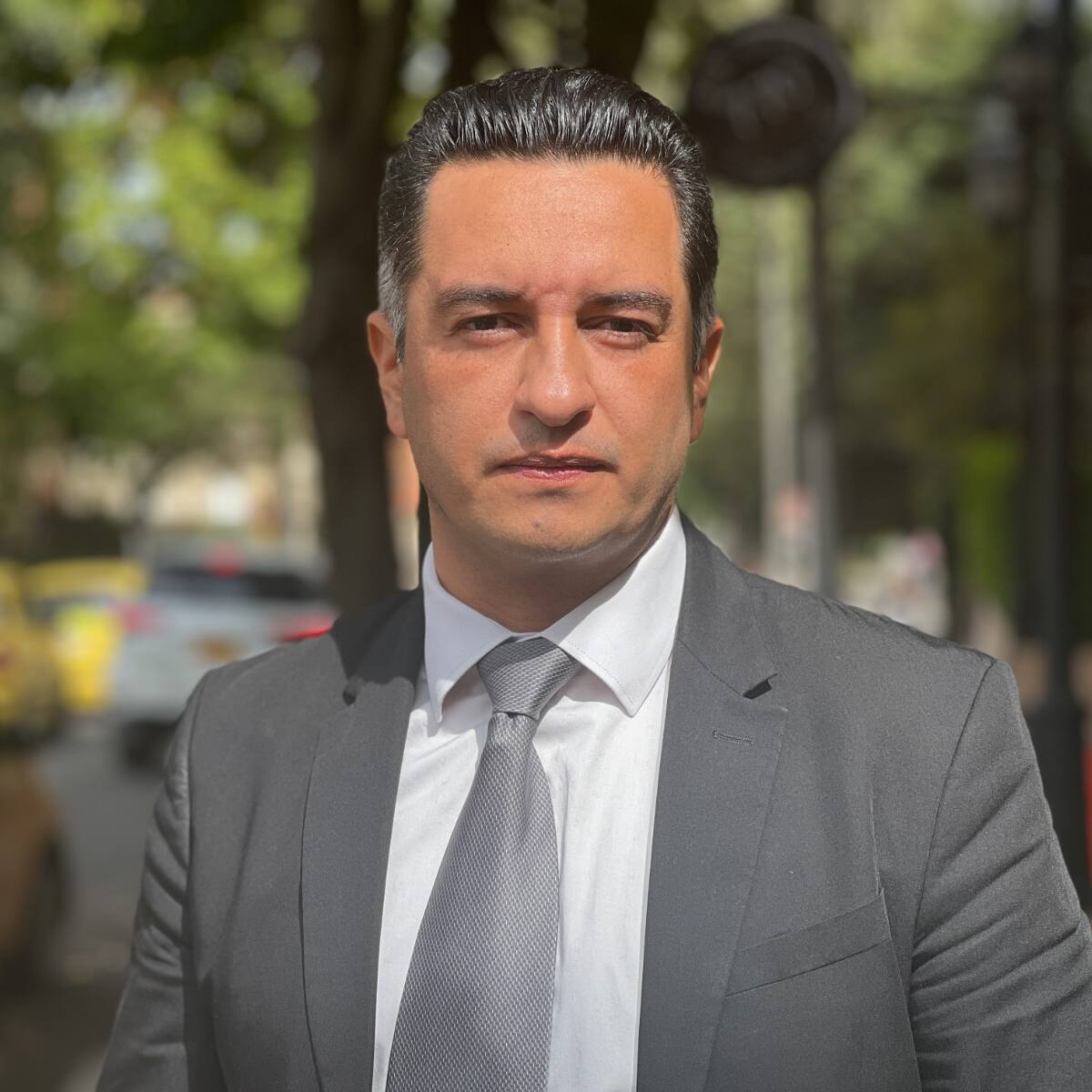 Defensa de López vincula a Andrés Idárraga; Secretario de Transparencia responde