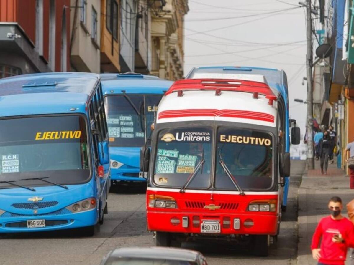 Presunta banda de adultos mayores estaría hurtando en busetas y colectivos de Manizales