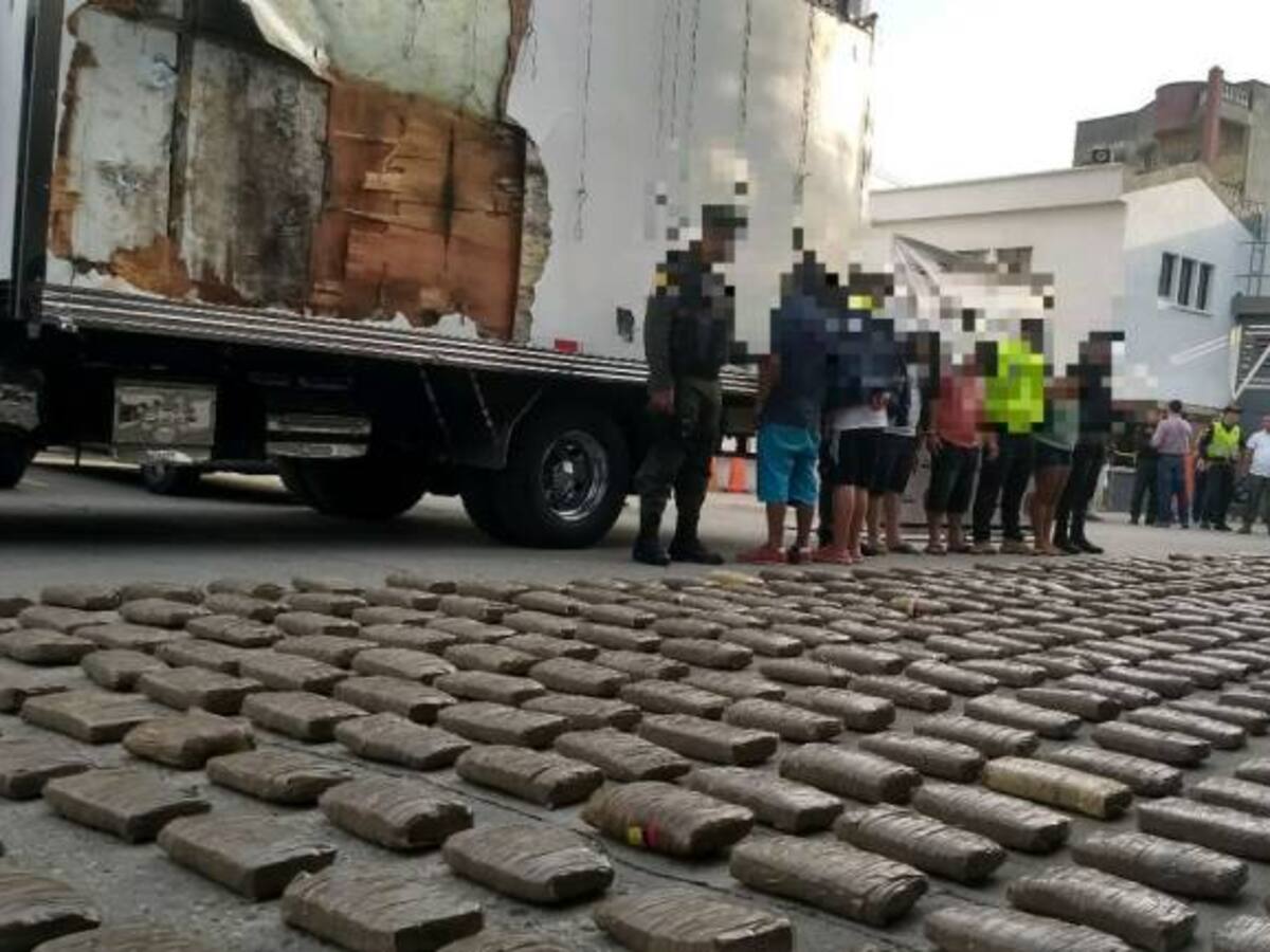 La policía de Sucre incauta de 450 libras de marihuana a bordo de un furgón