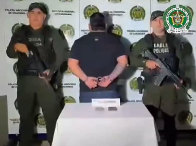 Alias ‘Oscar’, cabecilla financiero de la estructura criminal Magdalena Medio del Estado Mayor. / Foto: Policía Nacional.