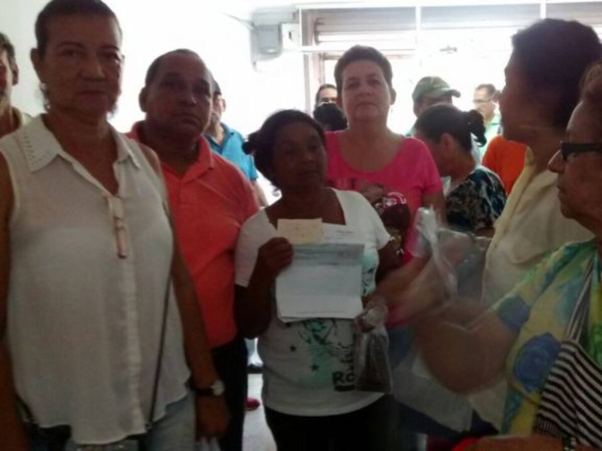 La Alcaldía de Barranquilla incumple en la entrega de medicamentos a usuarios