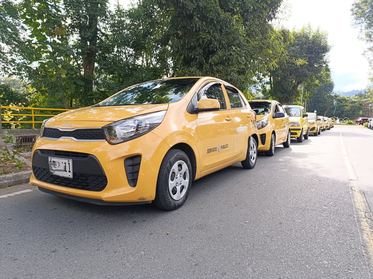 Una alta sanción enfrentaría un conductor de taxi en Manizales al no prestar un servicio
