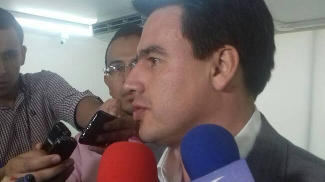El Ministro de Transporte hizo una visita relámpago a Pereira.