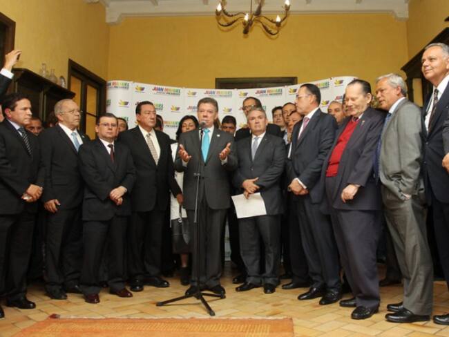 Sectores del conservatismo buscan acercamiento con el Gobierno Santos