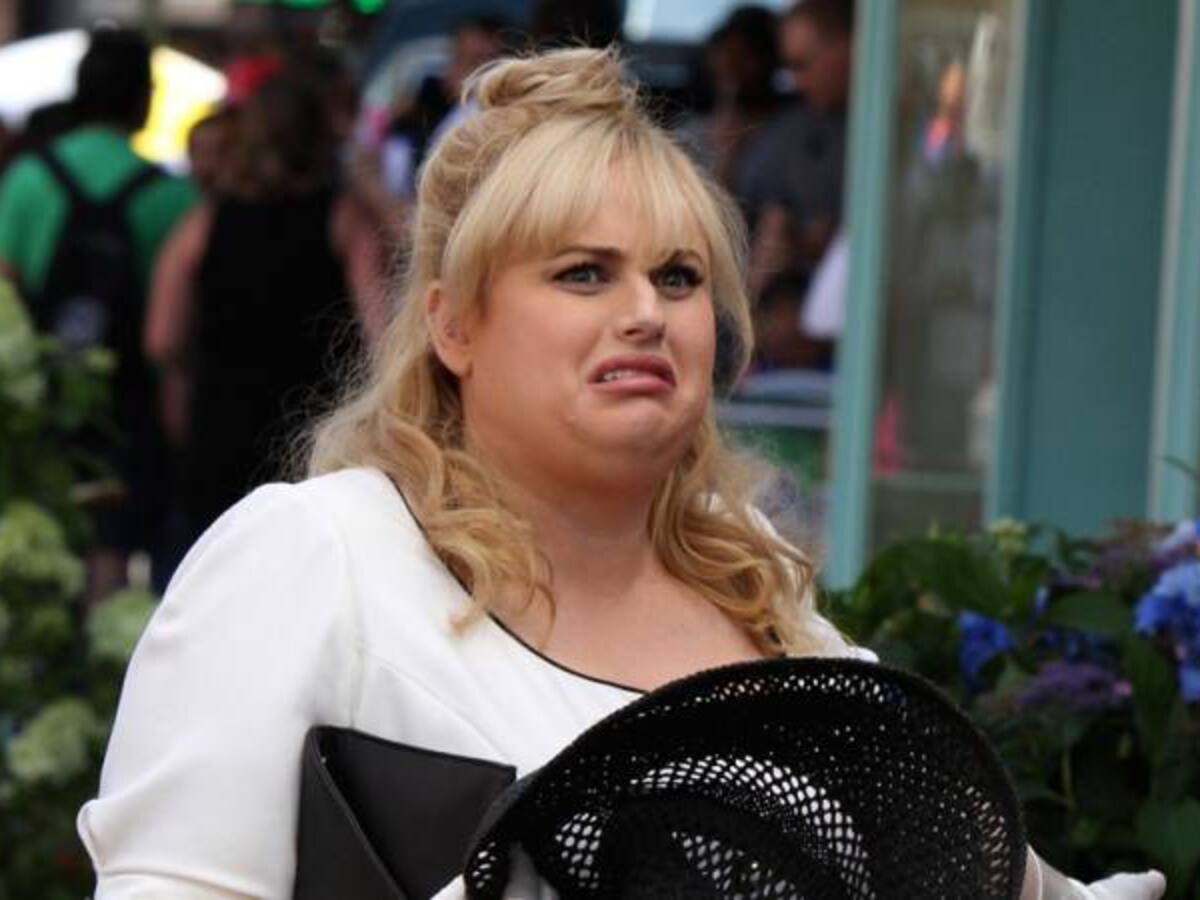 Rebel Wilson ingresa de urgencia en el hospital tras una fuerte caída