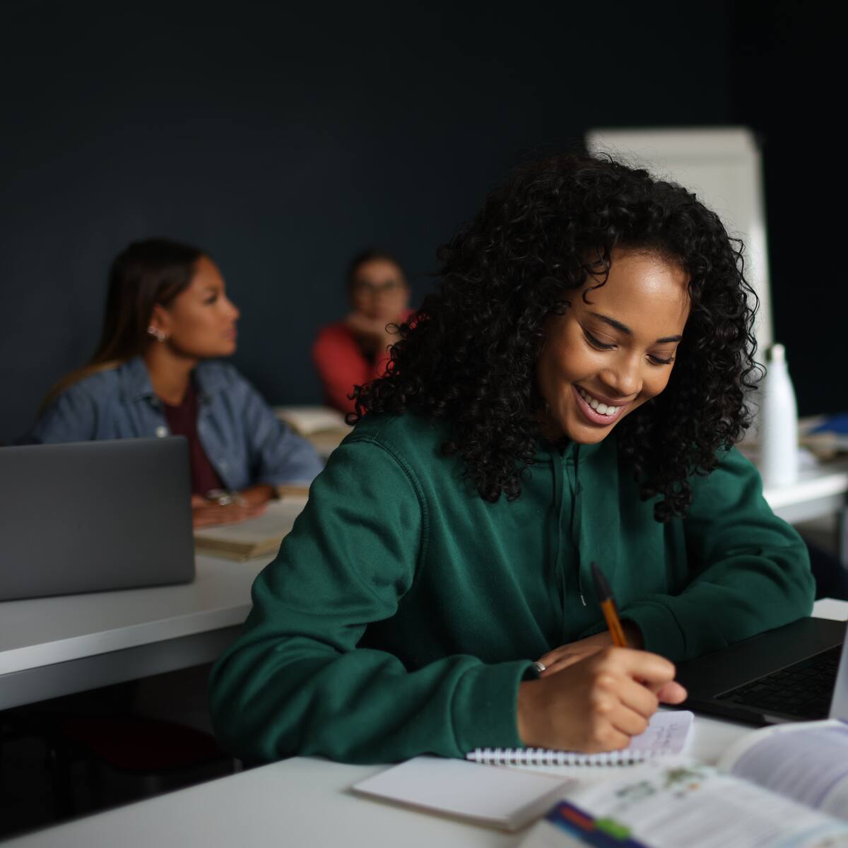 Cupos disponibles para estudiar carreras universitarias GRATIS en Mompox ¿qué programas ofrecen?