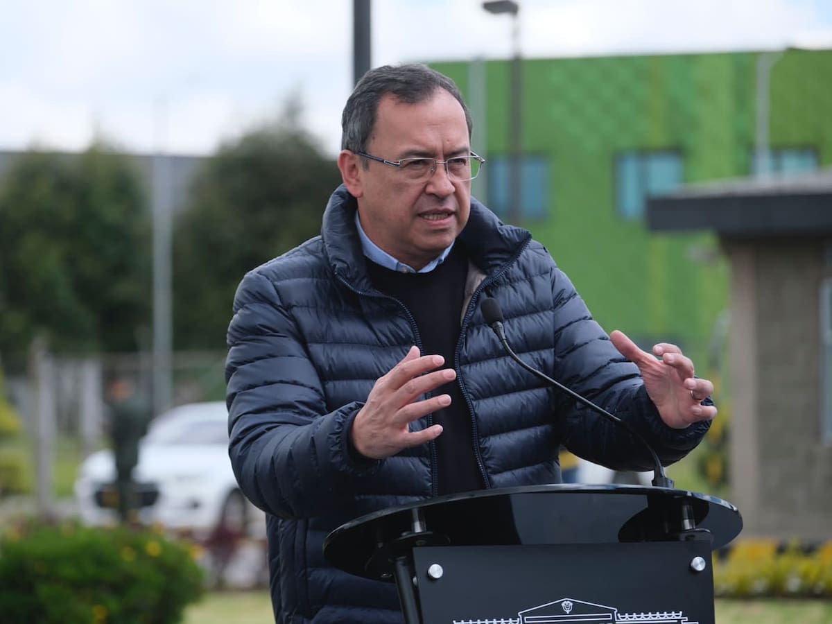 “Ya está claro que un consenso del 100% no va a haber”: Prada sobre Reforma a la Salud