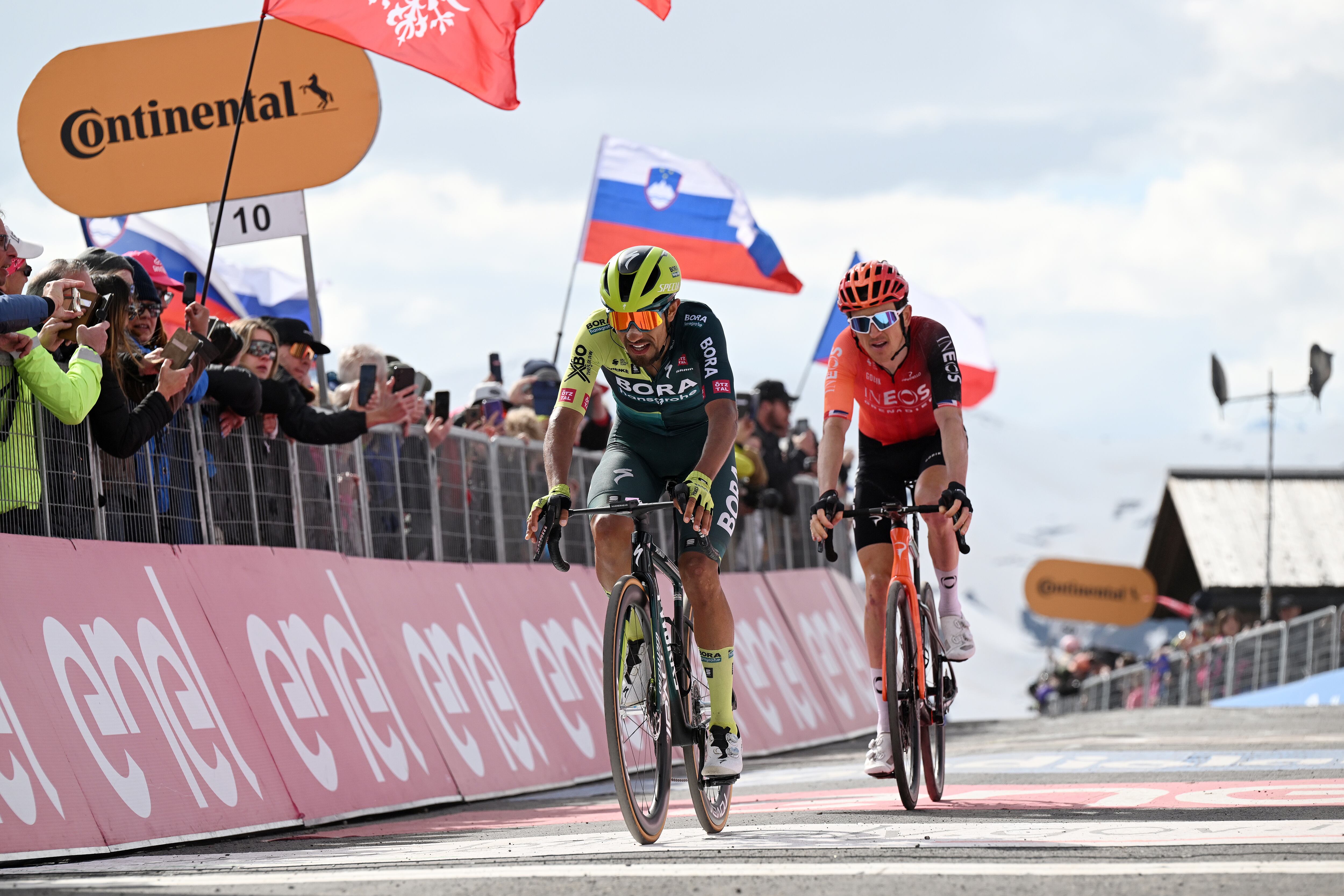 Daniel Felipe Martínez, pedalista colombiano del Bora. (Photo by Tim de Waele/Getty Images)