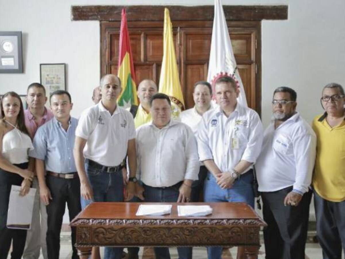 12 mil taxistas serán capacitados en seguridad vial en Cartagena