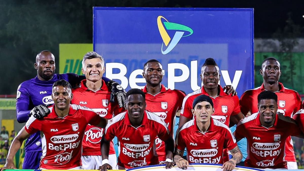 Alerta en Santa Fe: figura se lesiona y es baja de última hora ante Llaneros en la Liga Colombiana