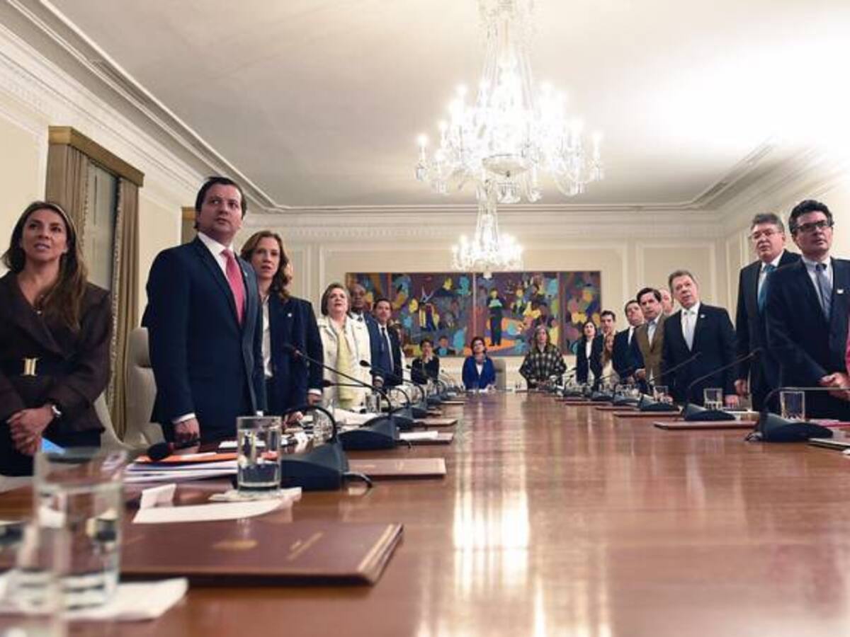 Consejo de ministros evalúa cronograma y acciones frente al plebiscito por la paz