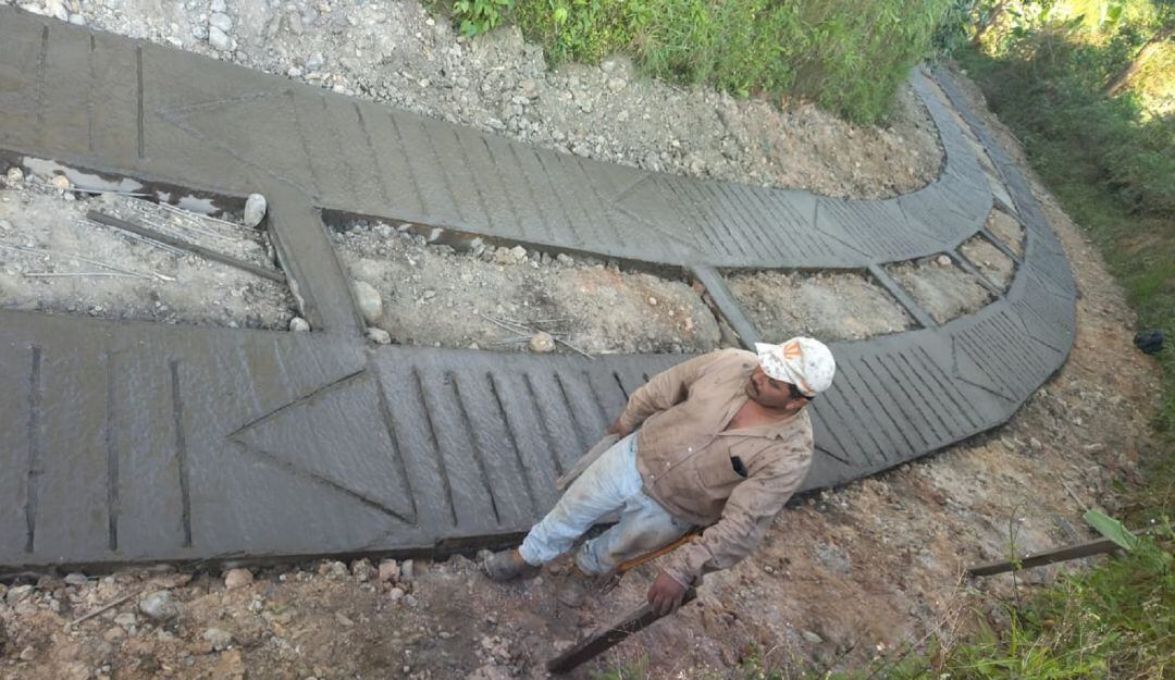 Placa huella en Líbano, Tolima