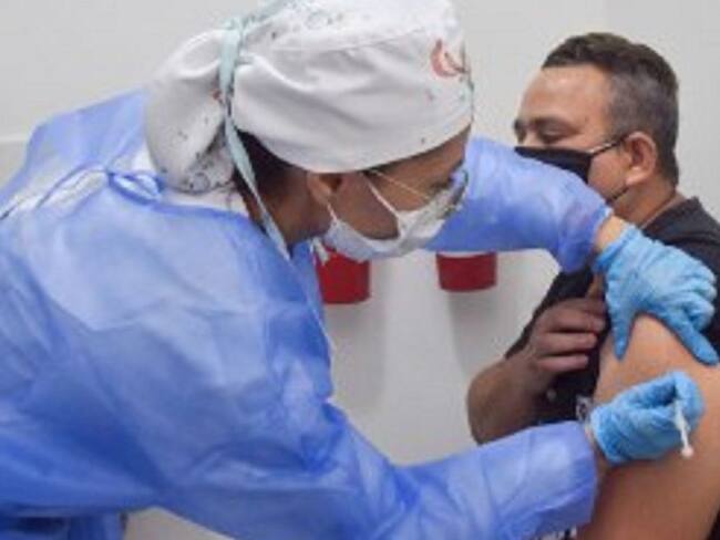 Vacunación a docentes.