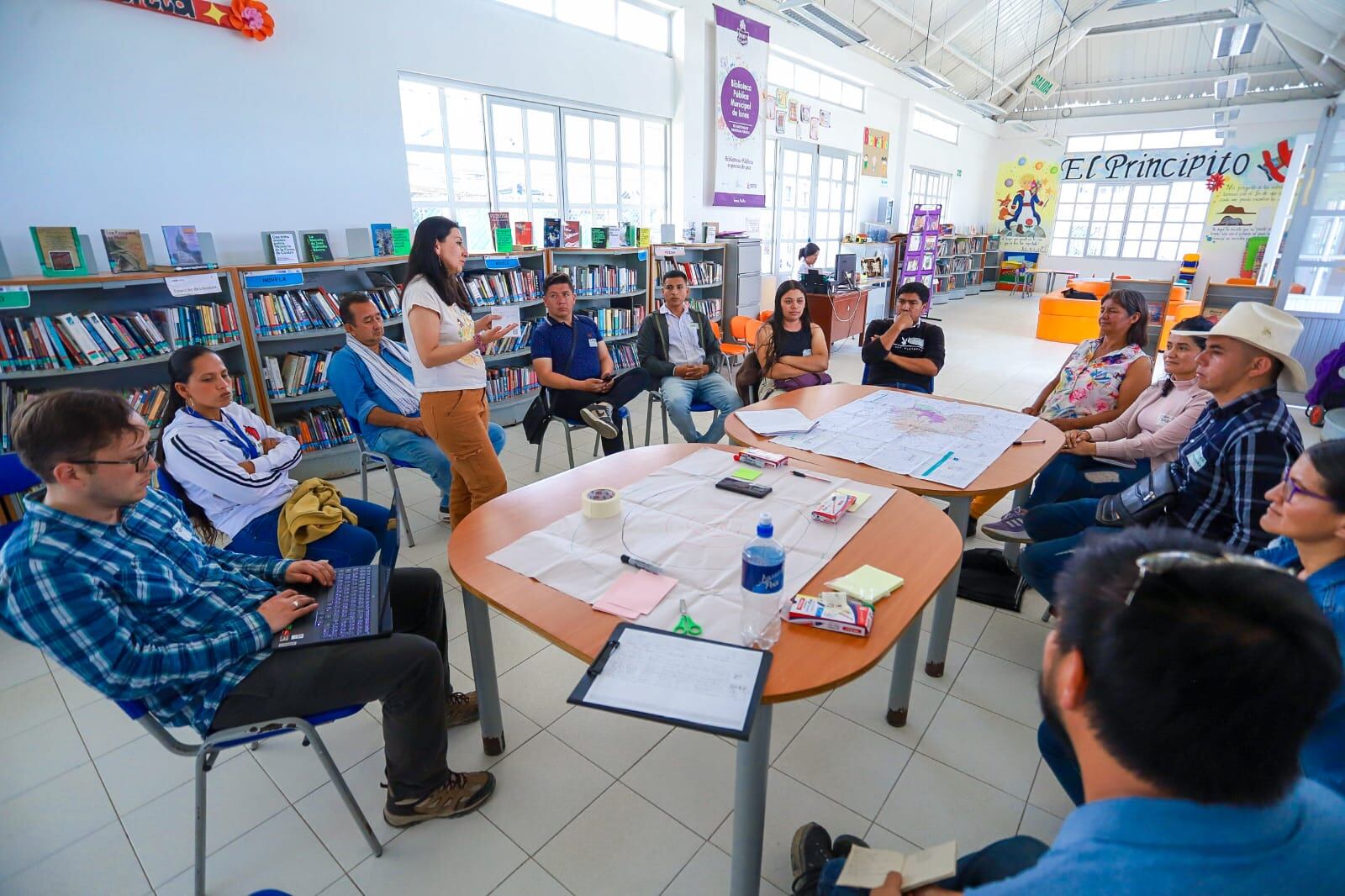 Unidad de Planificación Rural Agropecuaria adscrita al Ministerio de Agricultura, recorrió 10 municipios de departamento del Huila.