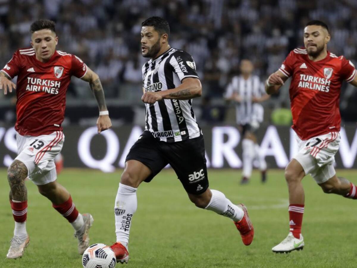 Un desconocido River no logró 'la épica' y terminó goleado ante Mineiro