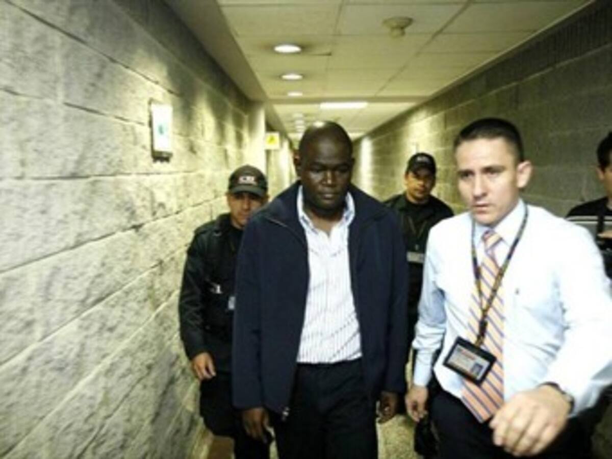 Medida de aseguramiento contra el ex senador Juan Carlos Martínez