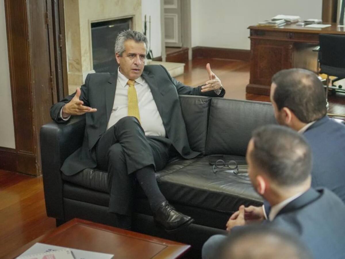 Gobernador Yamil Arana cumple agenda de trabajo con altos funcionarios del Gobierno Petro