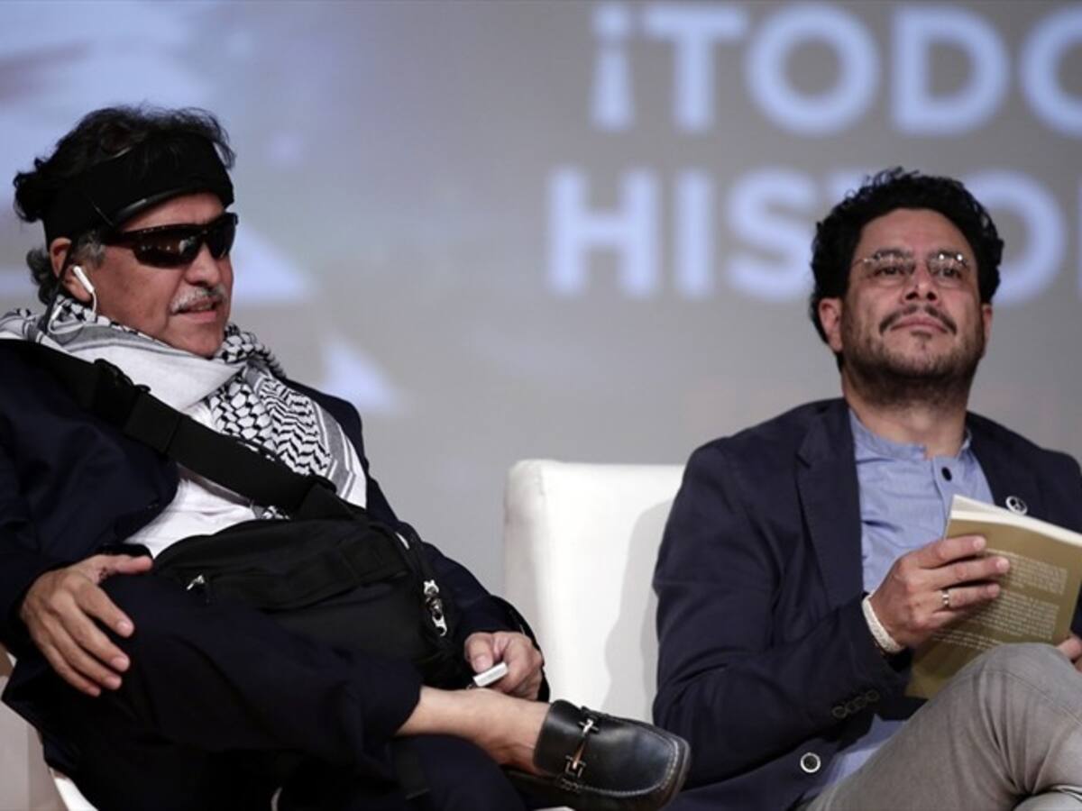 Santrich fue uno de los que trabajó incansablemente por el acuerdo de paz: Iván Cepeda