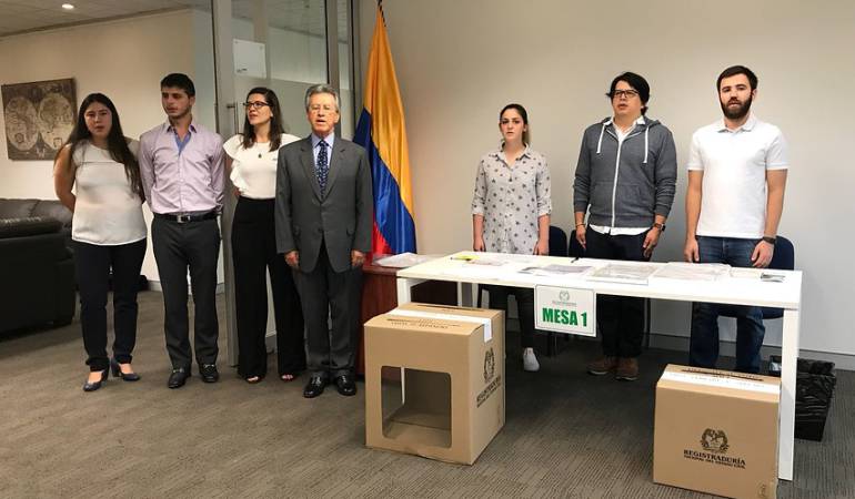 Consulados en Australia abrieron las urnas de votación para proceso de elecciones en el exterior