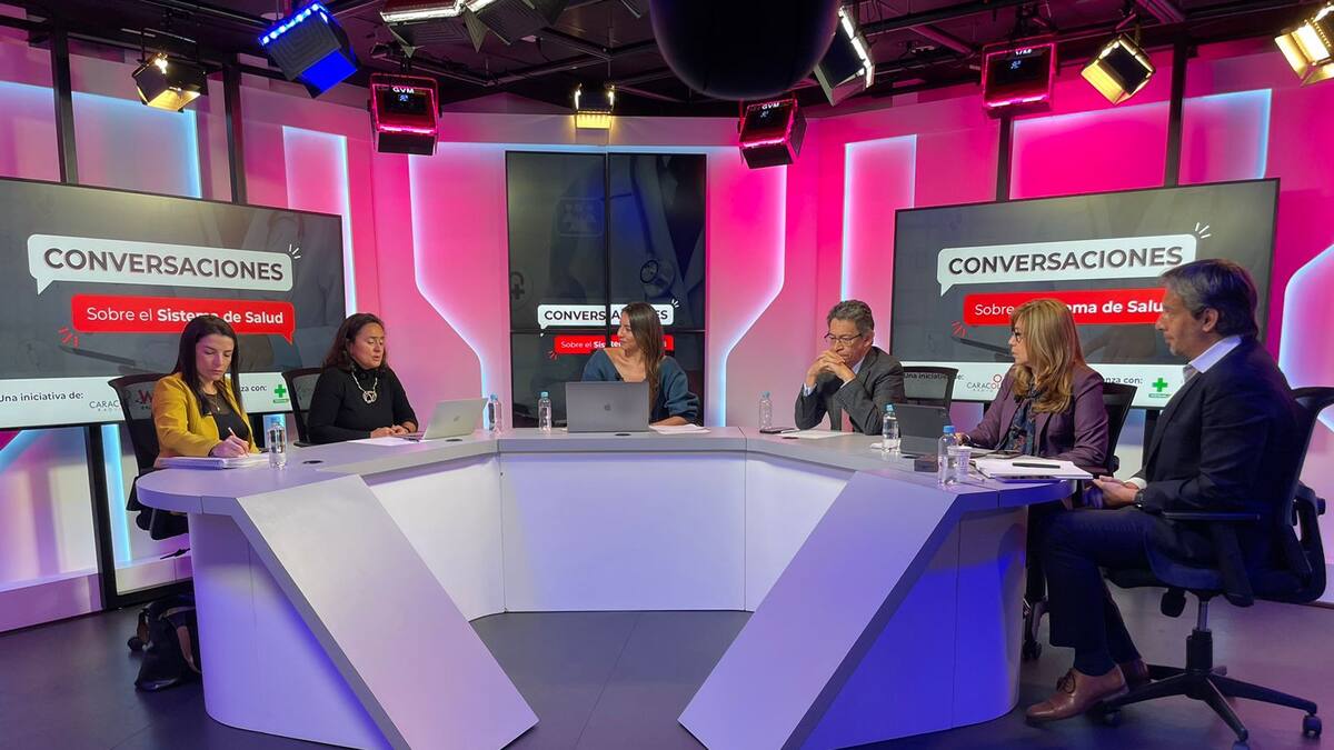 ¿Qué se debe mantener y qué debe cambiar del sistema actual de salud de los colombianos?