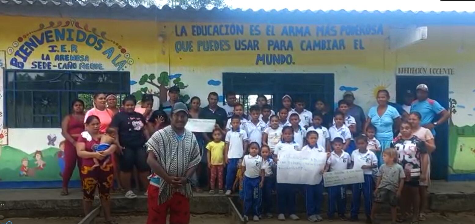 Comunidad vereda Caño Ñeque de El Bagre- foto cortesía