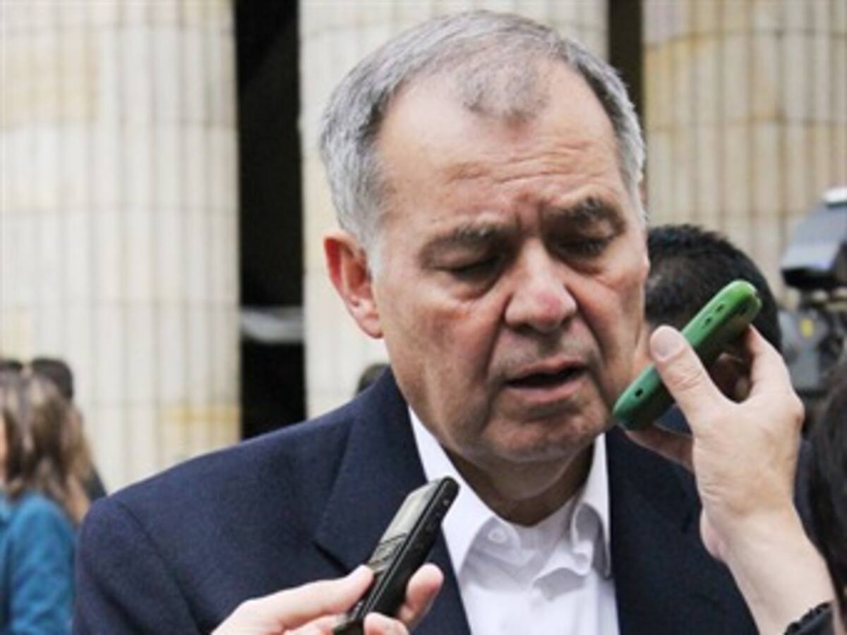 570 procesos disciplinarios se caerían si CIDH interviene en caso Petro