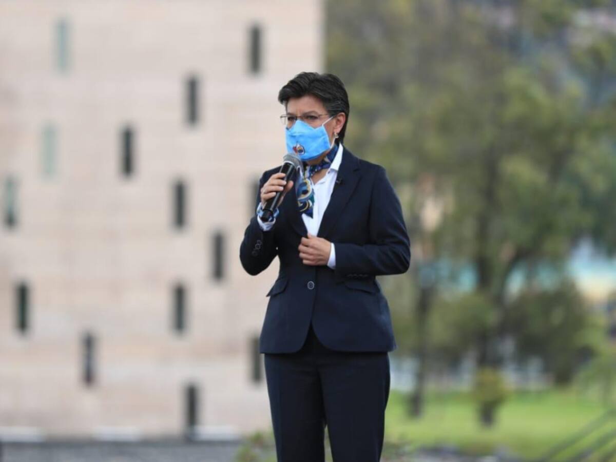 “Plomo y glifosato no es lo que se necesita”: Claudia López