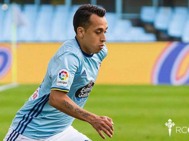 Fabián Orellana sufre esguince de tobillo y es duda para enfrentar a Colombia