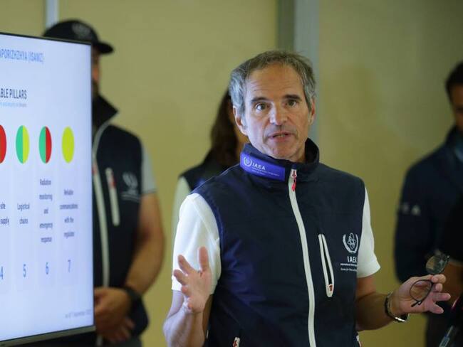 Rafael Grossi, director de la Organización Internacional de Energía Atómica, presentando su informe sobre la central nuclear de Zaporiyia (Ucrania). Foto: Getty