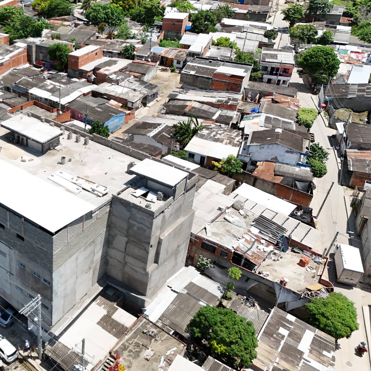 Alcalde Dumek Turbay anuncia que el Hospital de Nelson Mandela se entrega el 28 de noviembre