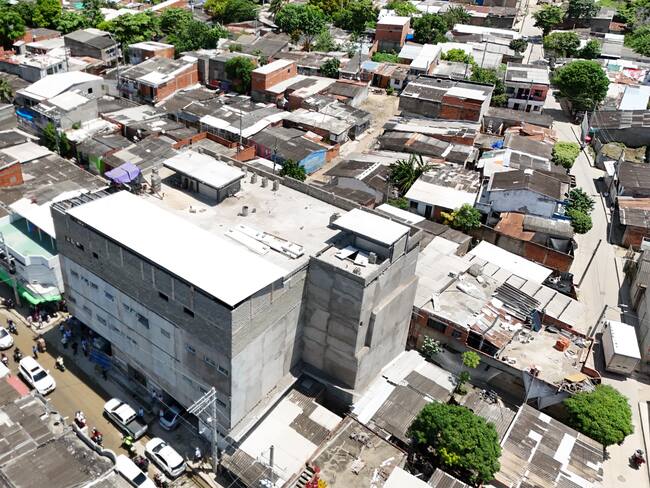 Alcalde Dumek Turbay anuncia que el Hospital de Nelson Mandela se entrega el 28 de noviembre