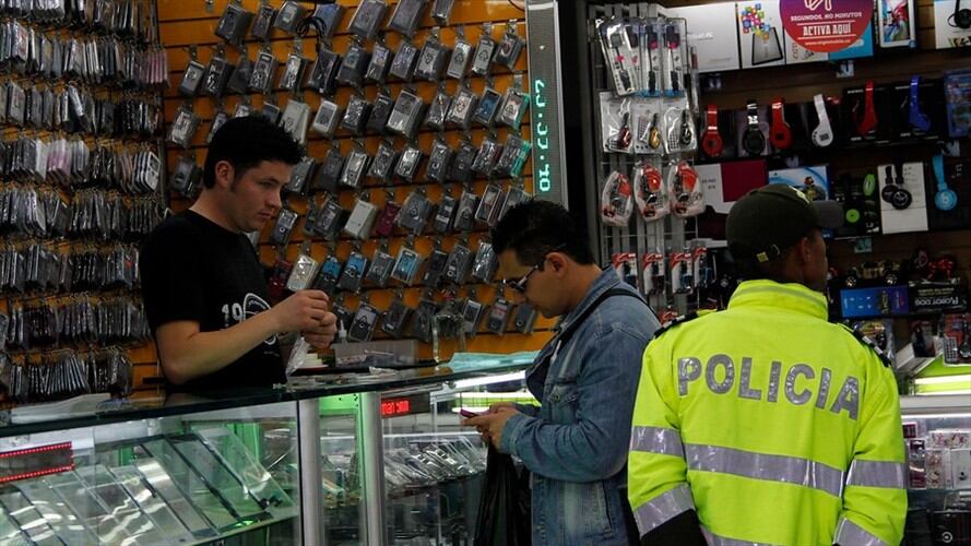 Desde el Congreso aseguran que medidas contra el robo de celulares han sido insuficientes. Foto: Colprensa