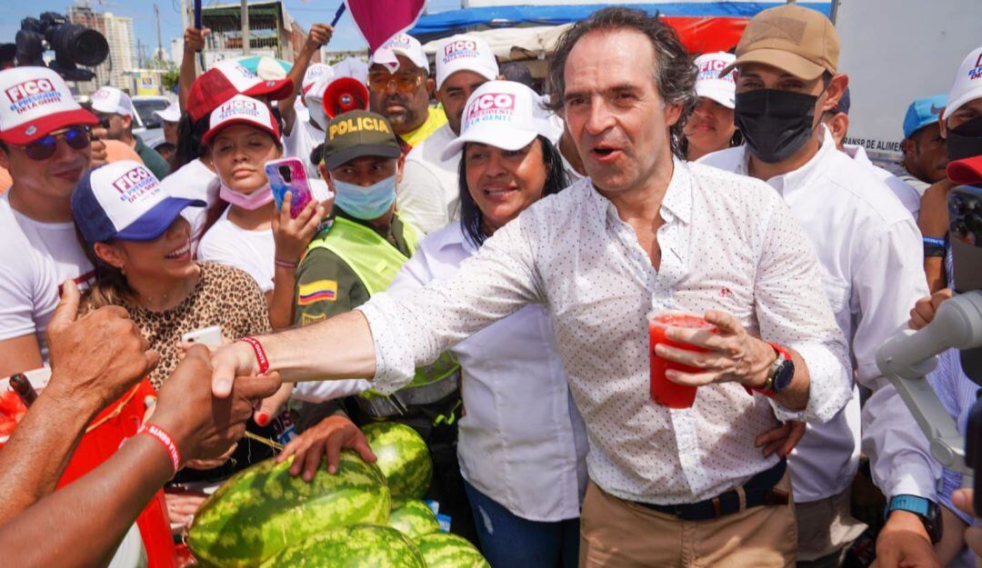 En Cartagena 'Fico' rechazó atentados contra fuerza pública