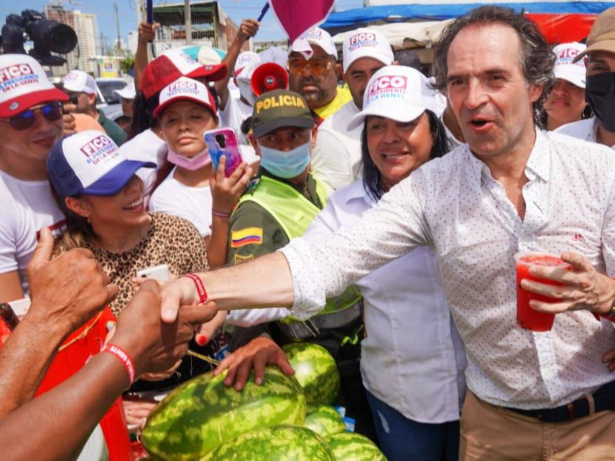 En Cartagena 'Fico' rechazó atentados contra fuerza pública