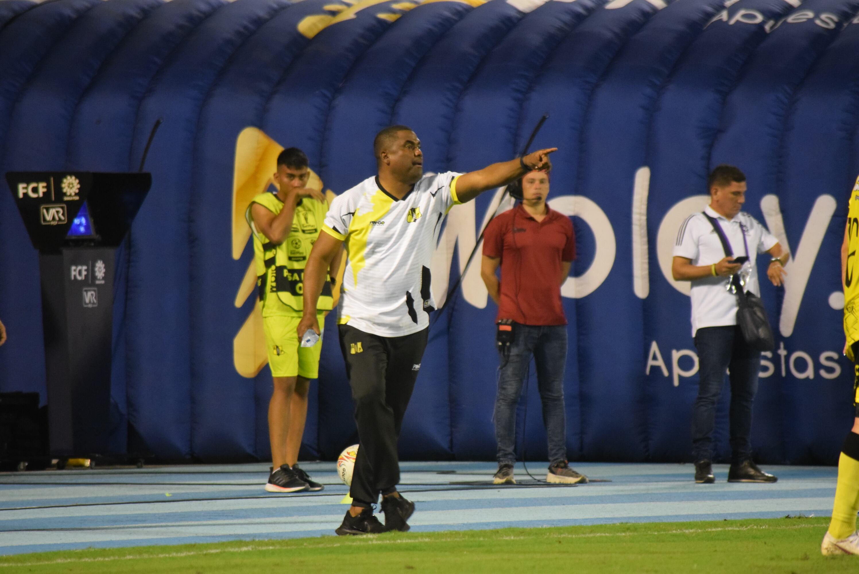 Hubert Bodhert no es más el entrenador de Alianza Petrolera / Colprensa