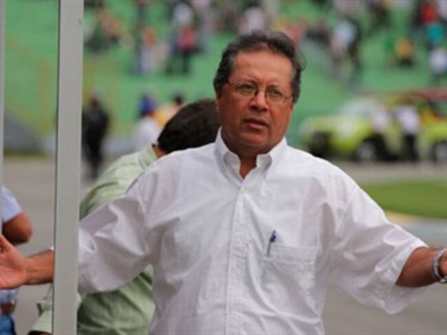 Atlético Huila empató en su visita a Envigado y se mantuvo líder del fútbol colombiano